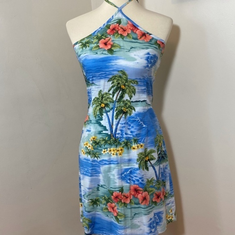 FINAL PRICE Syco Hawaiian print halter dre…